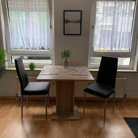 Mimalou In Apartment